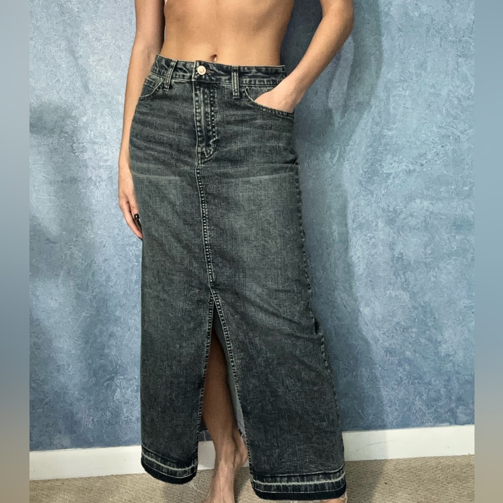 Celebrity Pink Dark Wash Denim Skirt